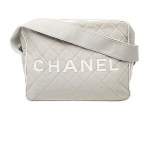 CHANEL Quilted Cream Shoulder Bag